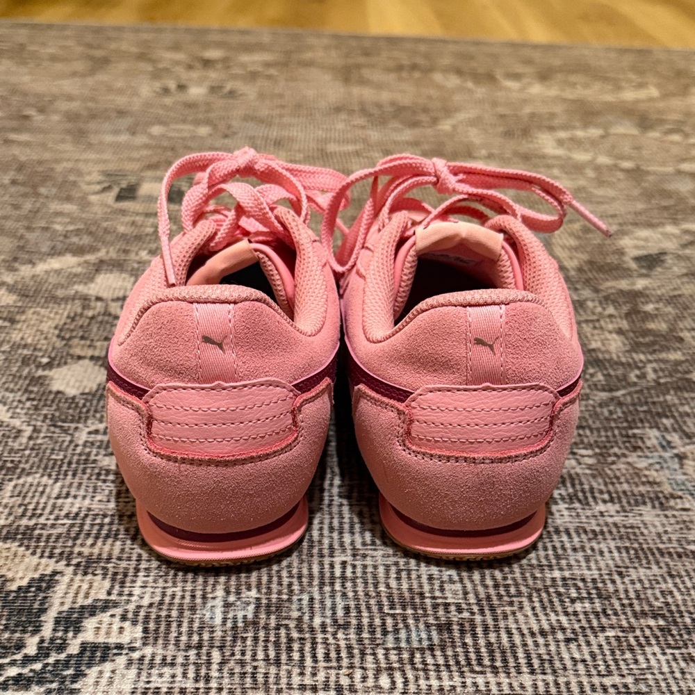PUMA Women's Pink Sneakers - Picture 3 of 7